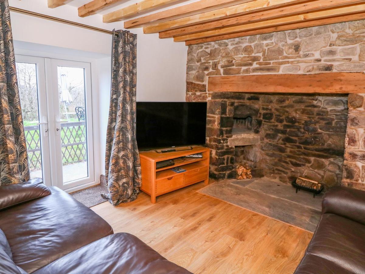 Crooked Hill Cottage Ammanford Exterior foto